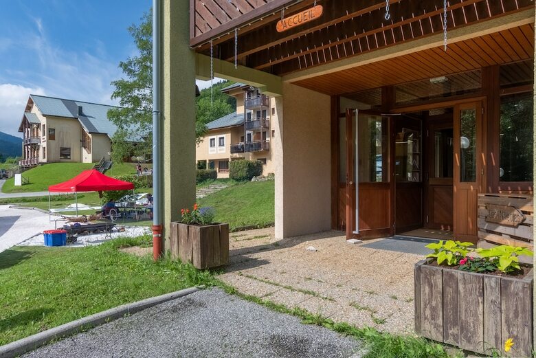 Hotel L'autre Vall�e  Les Niv�oles