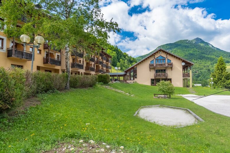 Hotel L'autre Vall�e  Les Niv�oles
