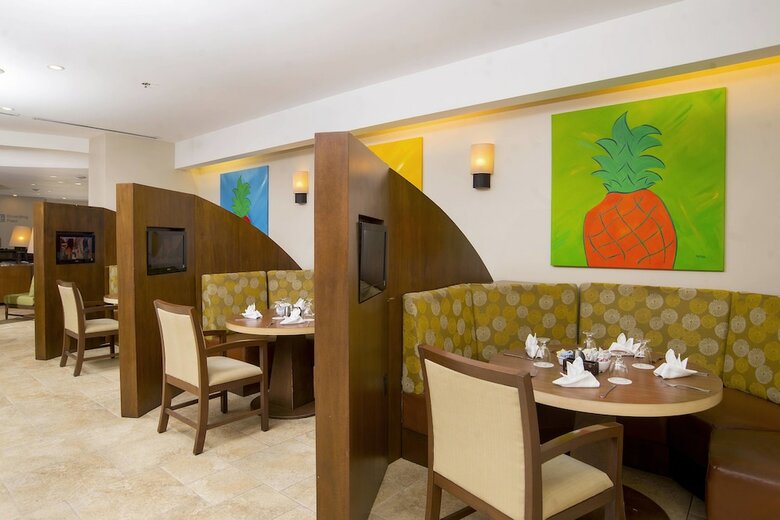 Hotel Courtyard By Marriott Bridgetown, Barbados