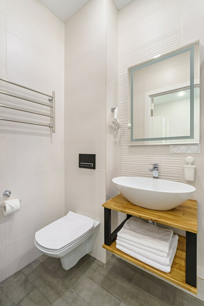 Steps Hotel