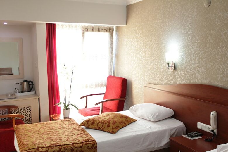 Hotel Kaya Otel