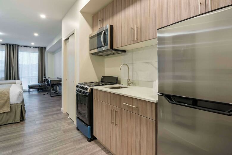 The Hue Hotel, Ascend Hotel Collection