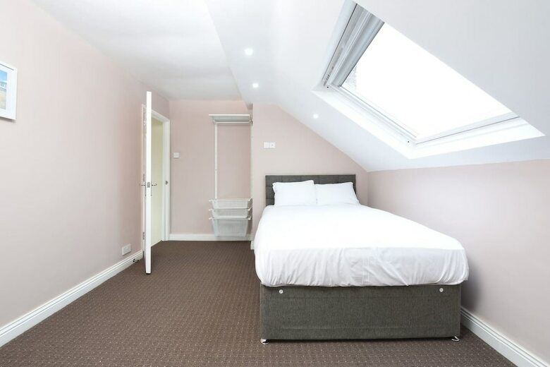 Meanwood Leeds Slp 19