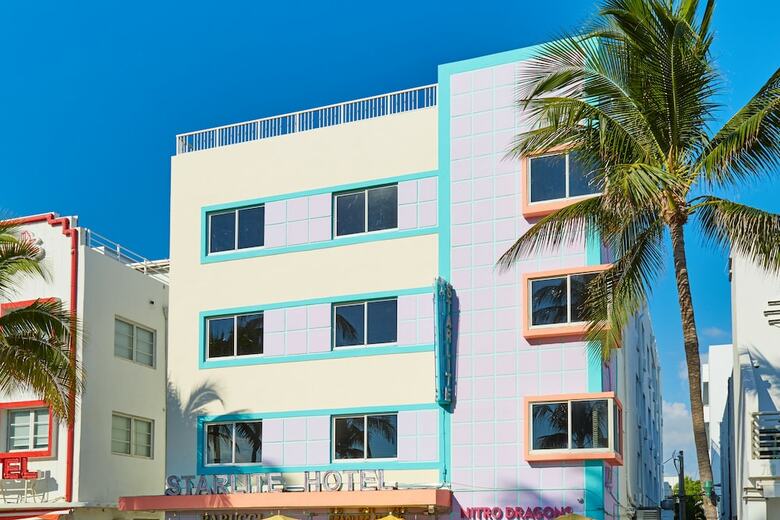 Starlite Hotel