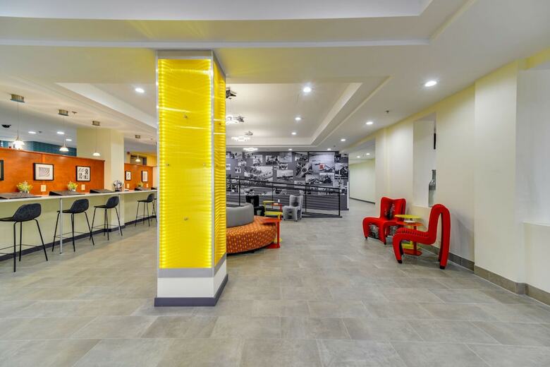 Hotel Rl St. Louis Airport