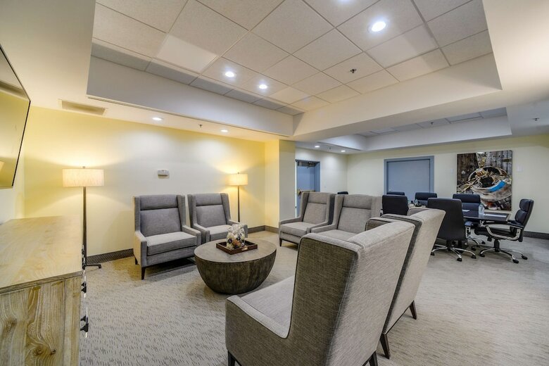 Hotel Rl St. Louis Airport