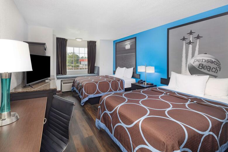 Hotel Econo Lodge Inn And Suites Pensacola