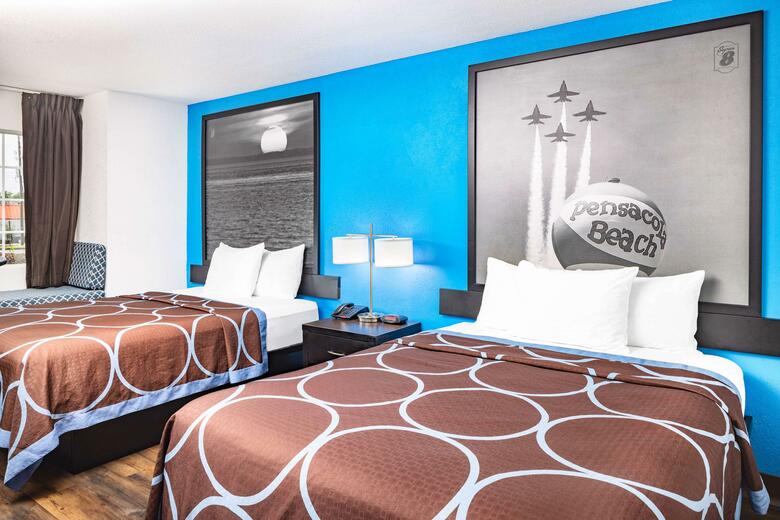 Hotel Econo Lodge Inn And Suites Pensacola