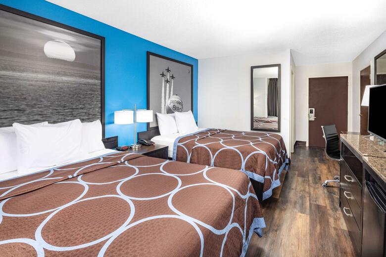 Hotel Econo Lodge Inn And Suites Pensacola