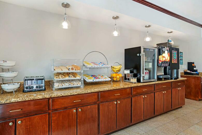 Hotel Best Western Plus Blue Angel Inn