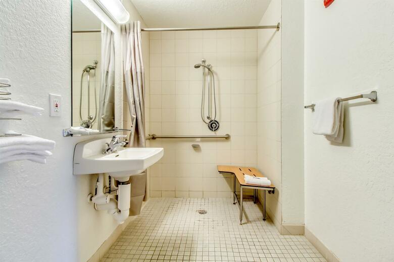 Motel 6 Venice