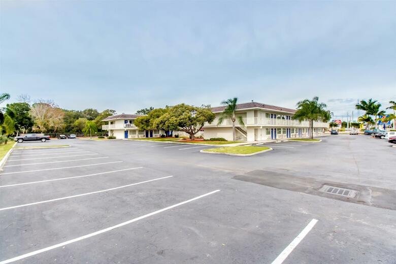 Motel 6 Venice