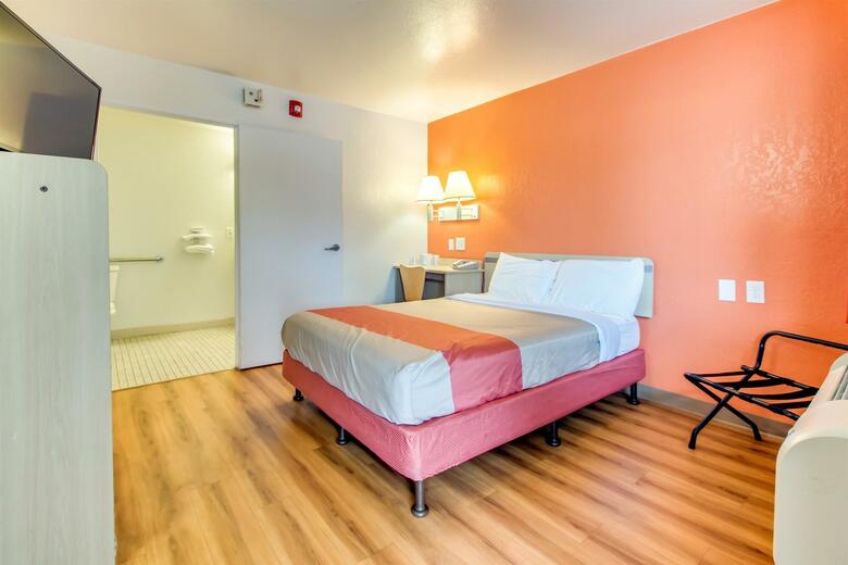 Motel 6 Venice