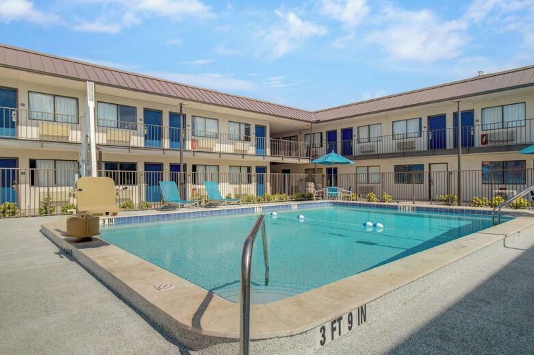 Motel 6 Venice