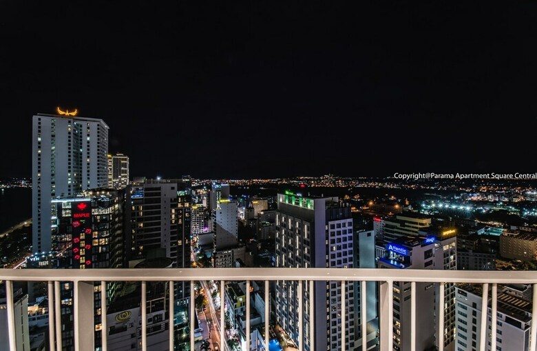 Parama Apartment Square Central