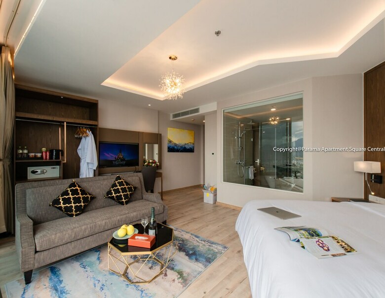 Parama Apartment Square Central