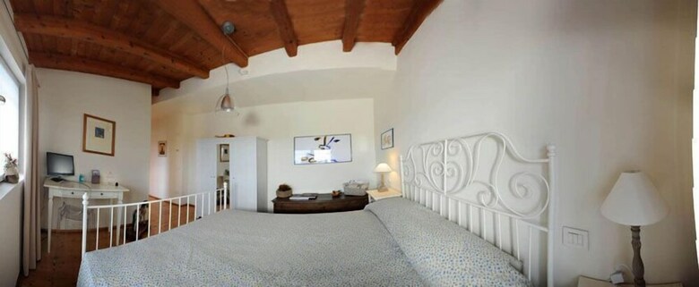 Monte Maino Bed & Breakfast