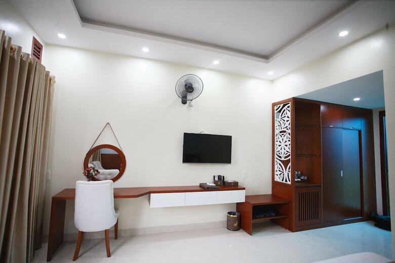 Hotel C Resort