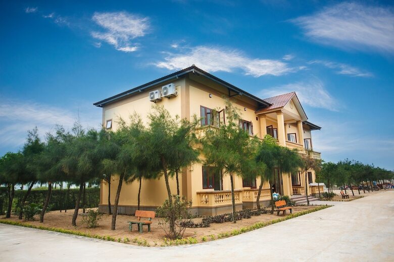 Hotel C Resort
