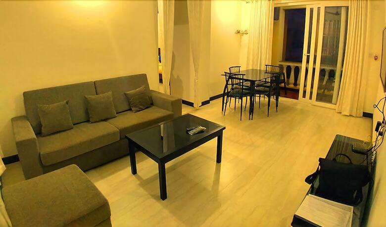 Apartamentos B&f Amber Gardens