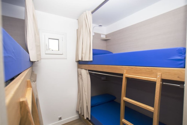 Hostal Hostel Albergue O Mes�n