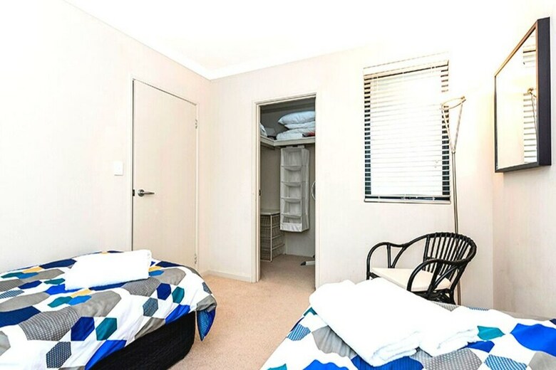 Coode Street Townhouse