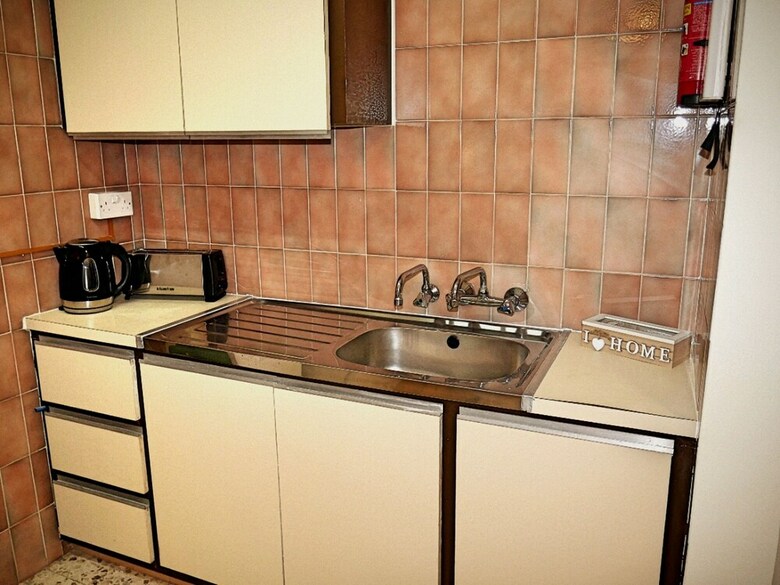 Easystay 04 - One Bedroom Apartment