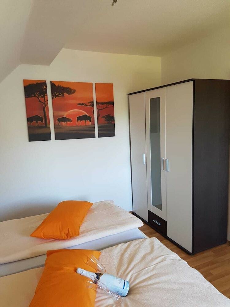 Lorenz Apartment 2
