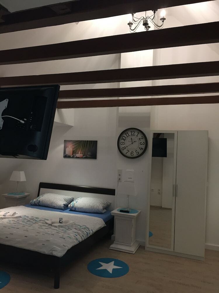 Lorenz Apartment 2