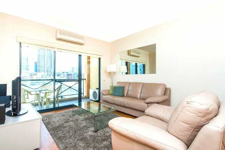 Apartamentos James On The Park