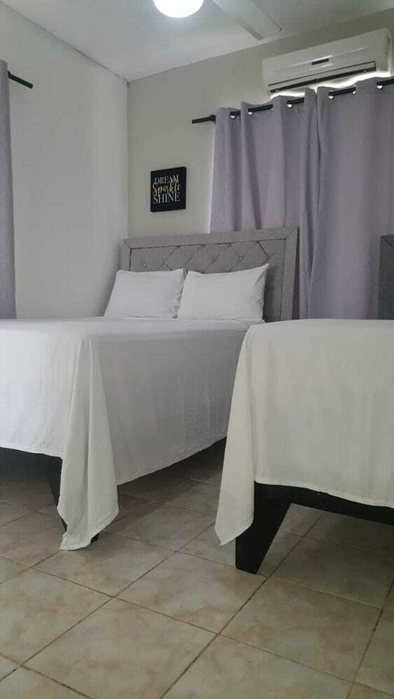Hotel Casa Docia Samana