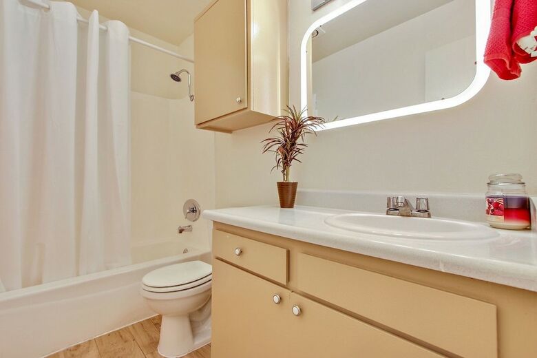 Apartamentos Harbor Luxury Condo Hotel