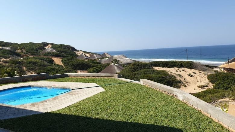 Posada Oyster Bay Estate