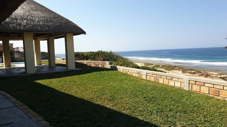 Posada Oyster Bay Estate