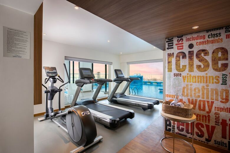 Hotel Royal Hometel Suites