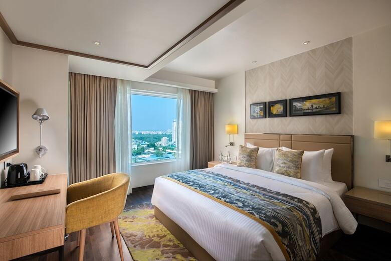 Hotel Royal Hometel Suites