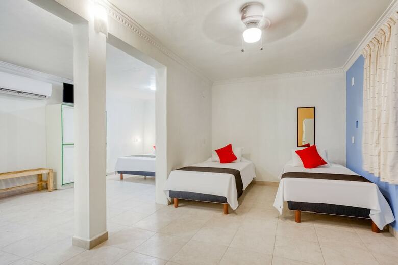 Hostal Capital O Arco Maya
