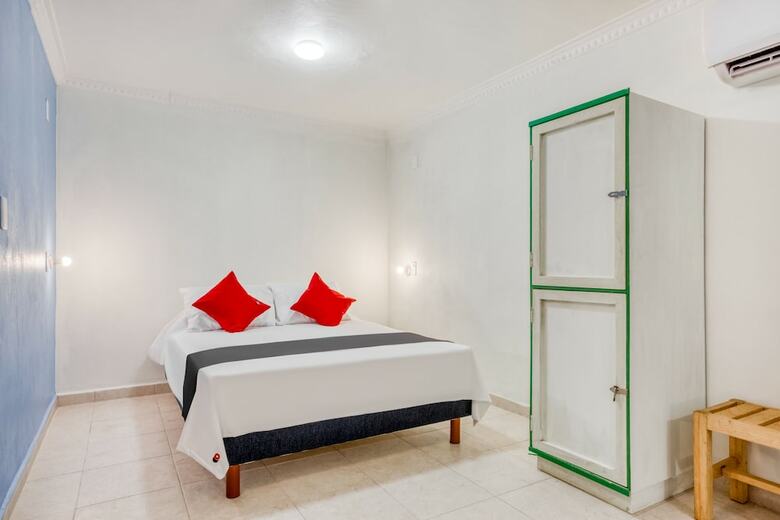 Hostal Capital O Arco Maya