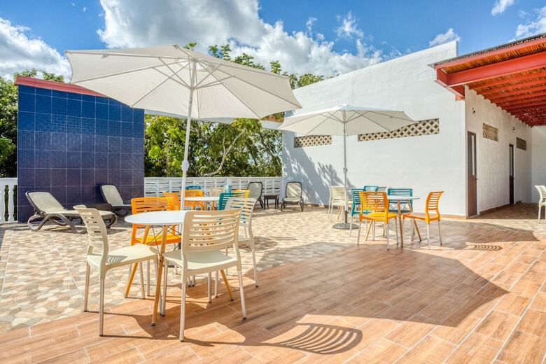 Hostal Capital O Arco Maya