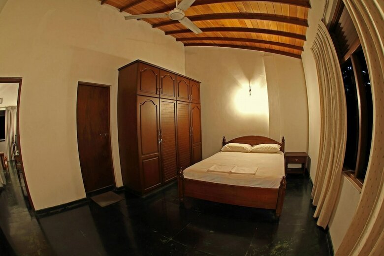 Hotel Primrose Bungalow