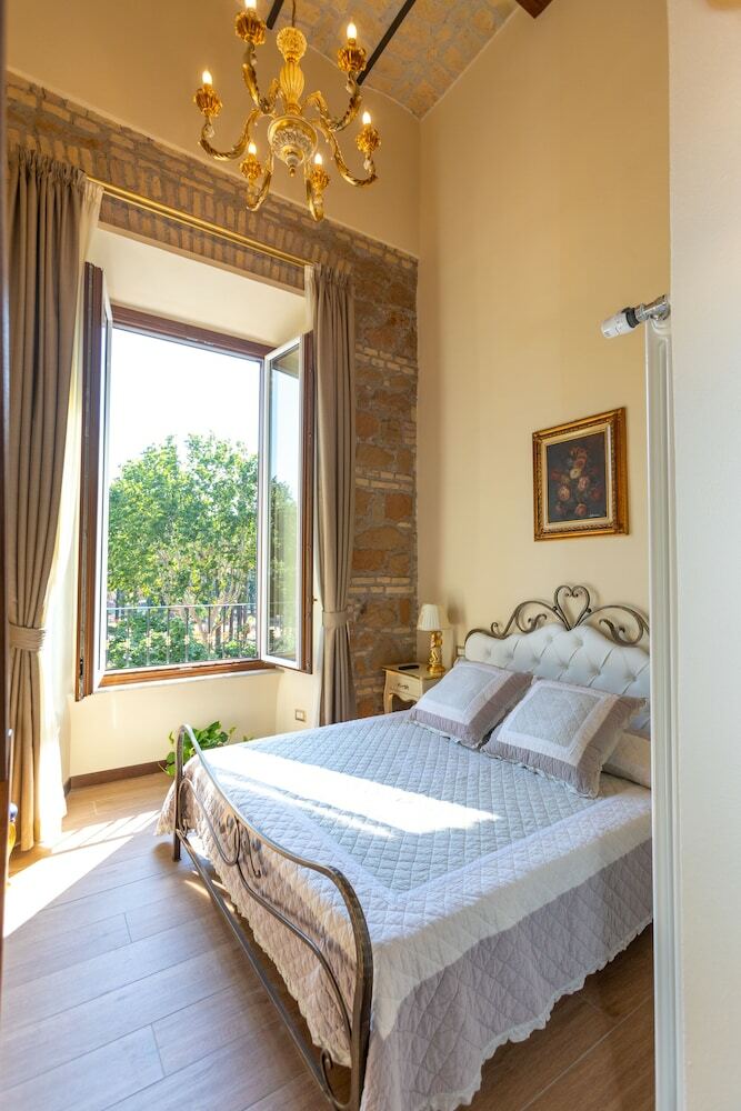 Hotel Kings Home In Rome