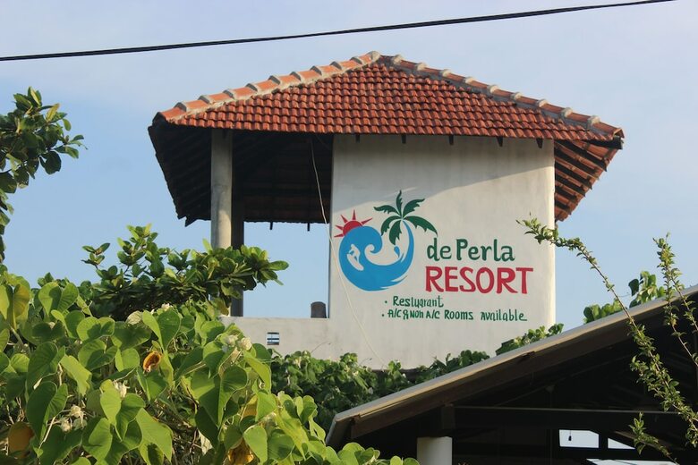 Hotel De Perla Resort