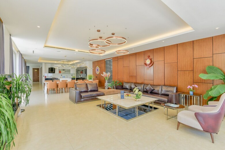 The Five Villas