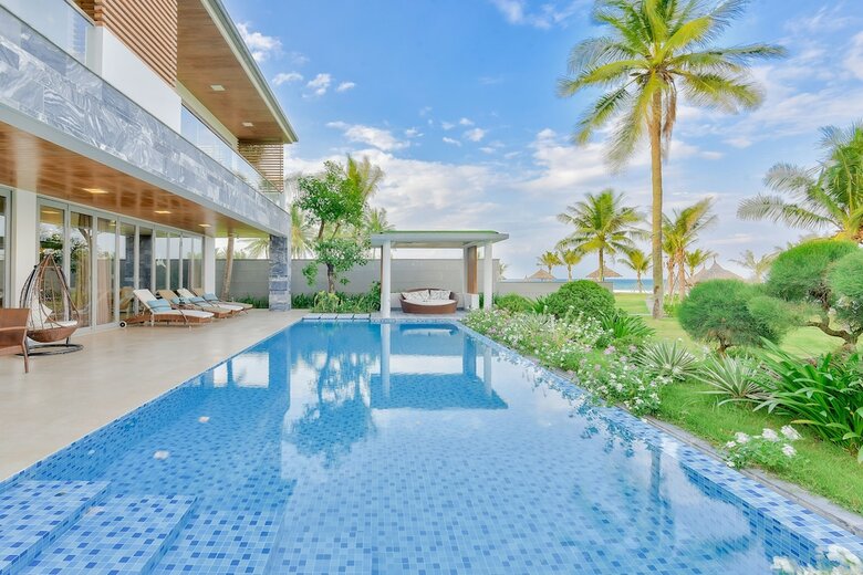The Five Villas