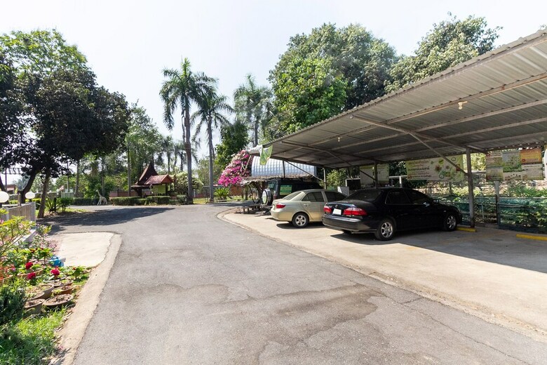Hotel Oyo Baan Suan Chan Resort