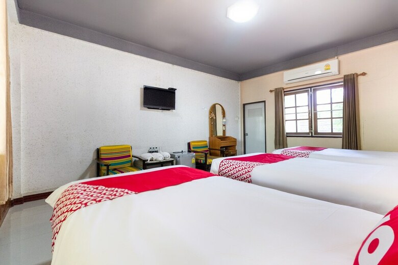 Hotel Oyo Baan Suan Chan Resort