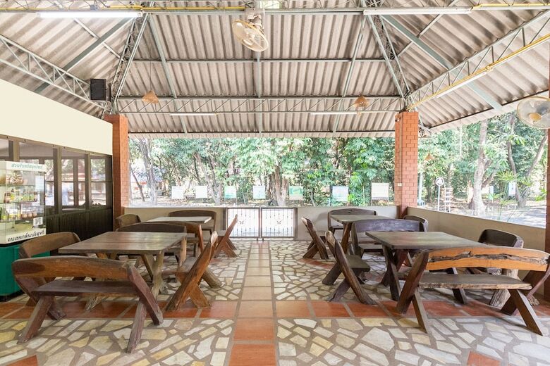 Hotel Oyo Baan Suan Chan Resort