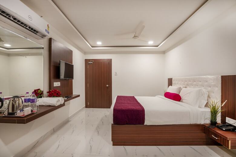 Hotel Rainbow Tower Shamshabad Airport Zone