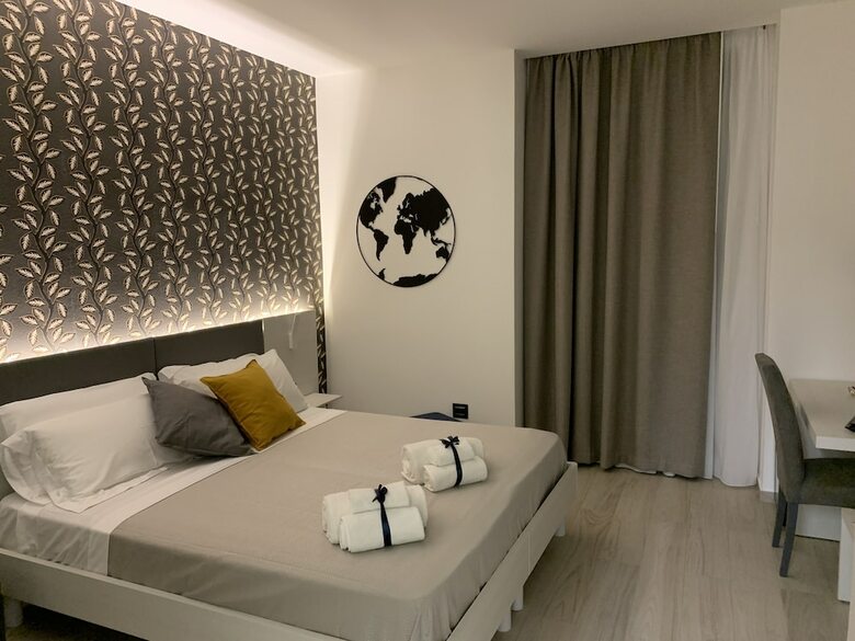 Thalya Luxury Rooms