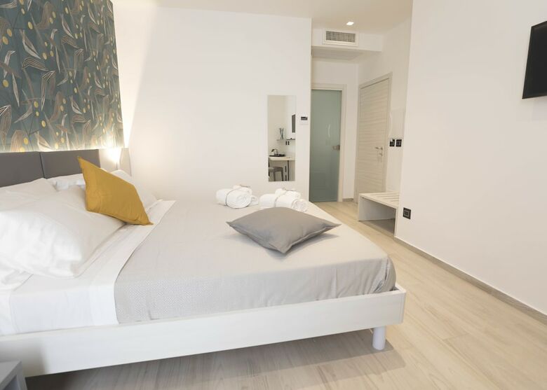 Thalya Luxury Rooms